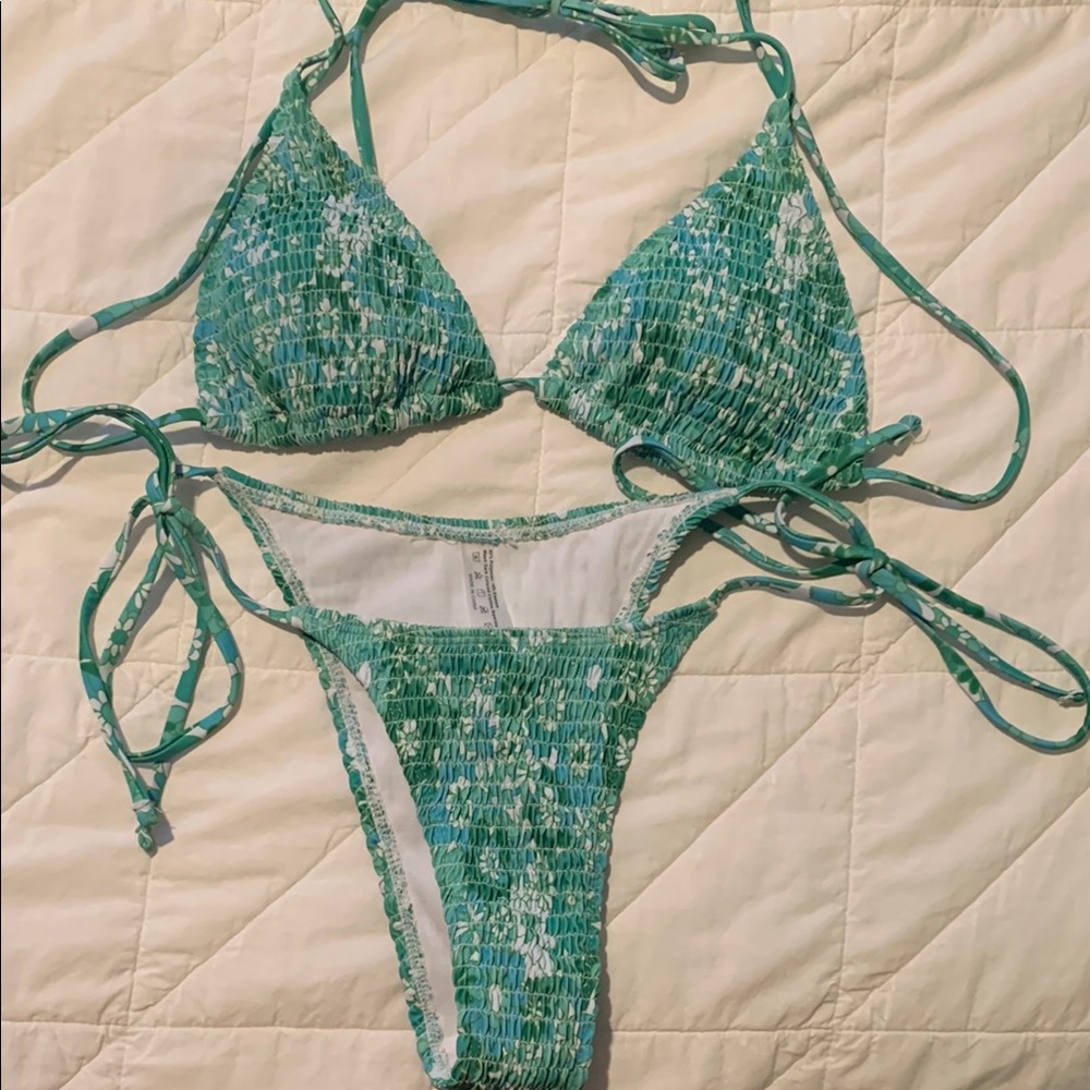 Green Bikini Set